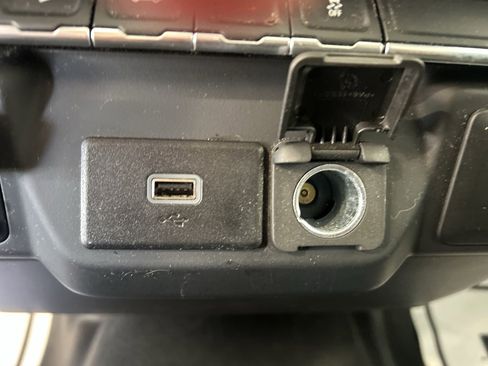 Used 2019 Chevrolet Silverado 1500 Custom Trail Boss w/ Custom Convenience Package image 24