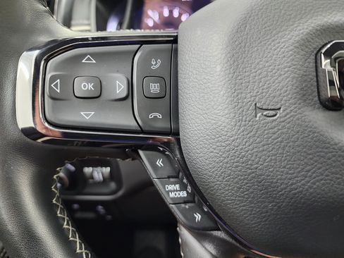Used 2025 RAM 1500 Limited AWD/4WD image 20