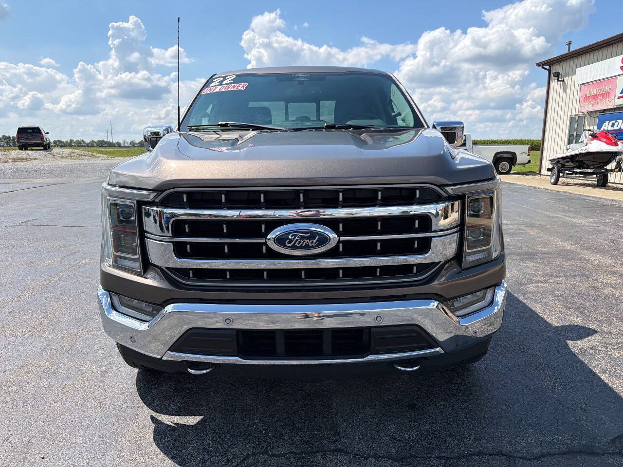 Used 2022 Ford F150 Lariat w/ Equipment Group 502A High AWD/4WD image 3