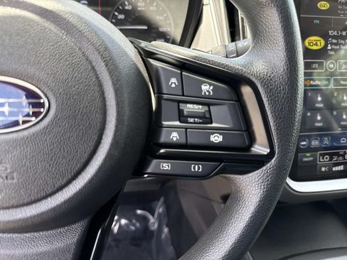 Certified 2024 Subaru Crosstrek 2.0i Premium AWD/4WD image 36