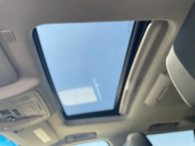Used 2019 Chevrolet Tahoe Premier AWD/4WD image 28