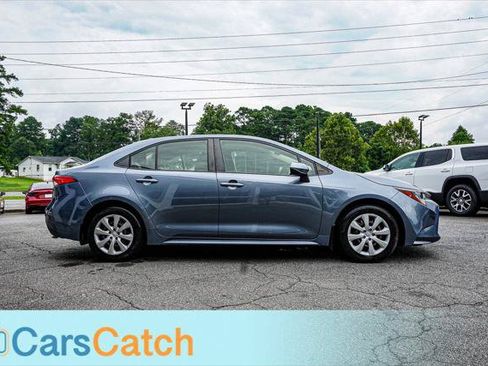 Used 2021 Toyota Corolla LE FWD image 11