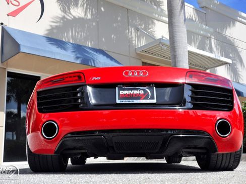 Used 2014 Audi R8 V10 image 20