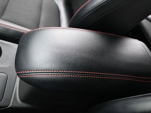 Used 2025 Ford Escape ST-Line image 37