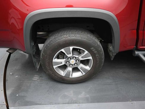 Used 2018 Chevrolet Colorado Z71 image 10