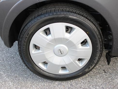 Used 2013 Scion iQ image 29