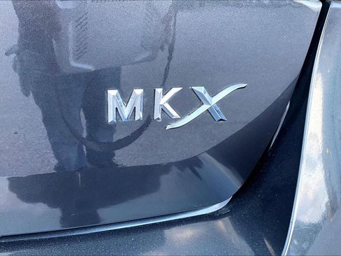 Used 2014 Lincoln MKX FWD w/ Equipment Group 101A image 10