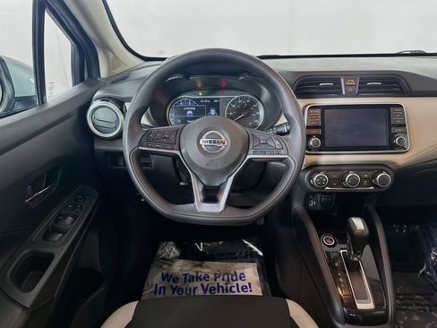 Used 2020 Nissan Versa SV image 20