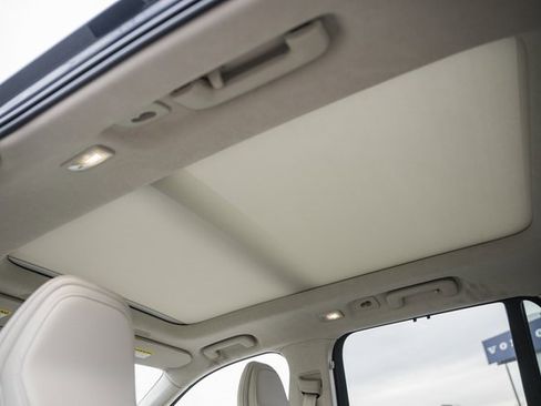 New 2026 Volvo XC90 B6 Ultra w/ Lounge Package image 34