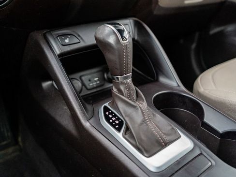 Used 2015 Hyundai Tucson SE image 25