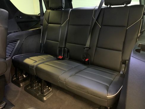 Used 2023 Cadillac Escalade Premium Luxury w/ Performance Package AWD/4WD image 77