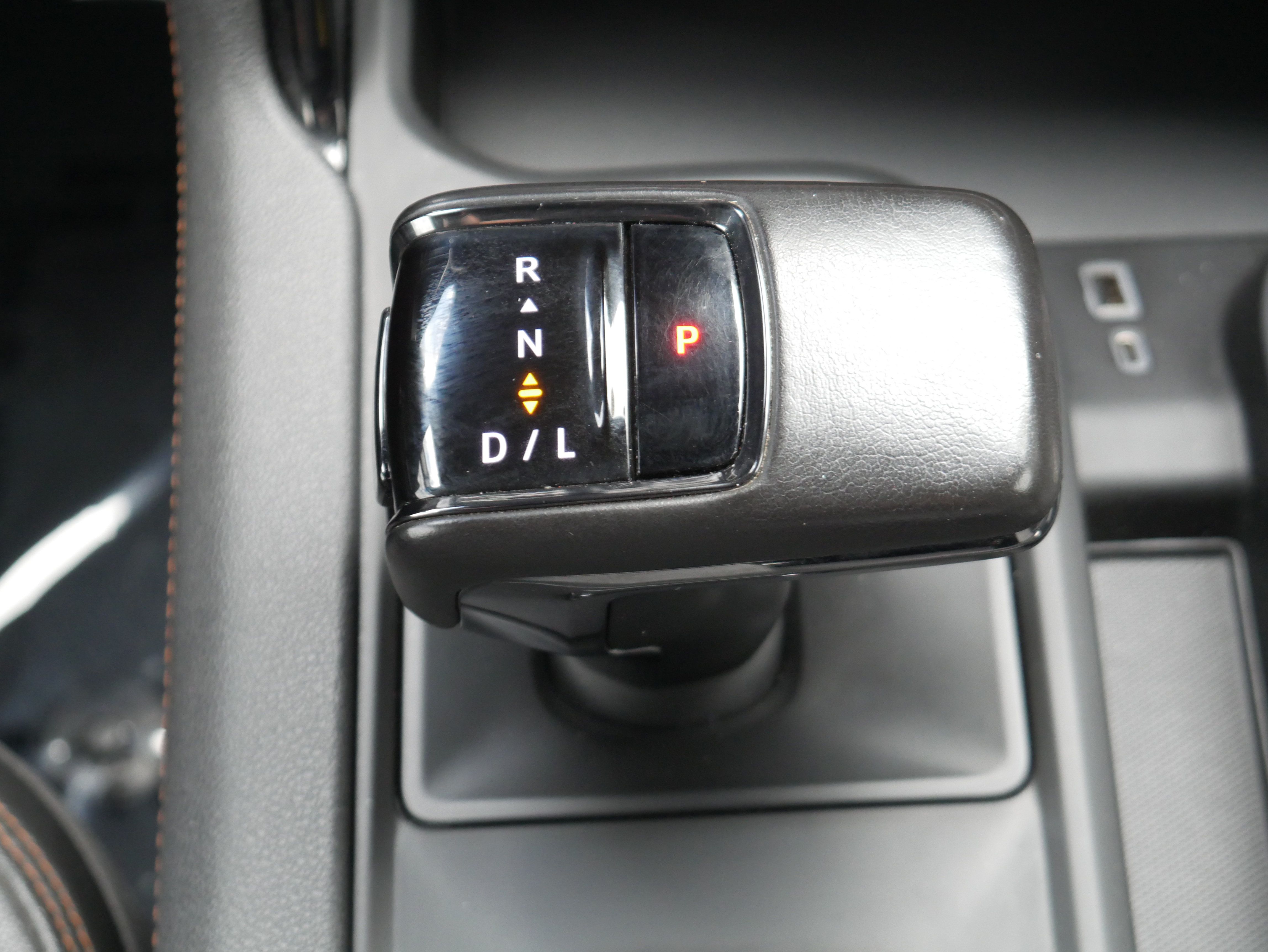 Certified 2022 GMC Sierra 1500 AT4 w/ AT4 Premium Package AWD/4WD image 26