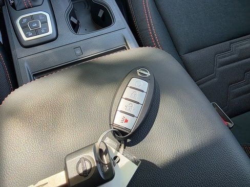 New 2026 Nissan Frontier PRO-4X w/ Pro-4x Convenience Package image 31