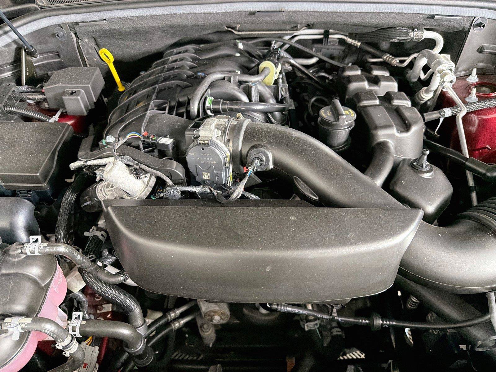 Used 2025 Dodge Durango GT AWD/4WD image 33