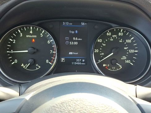Used 2019 Nissan Rogue SV AWD/4WD image 13