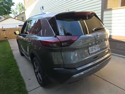 Used 2023 Nissan Rogue SL w/ SL Premium Package AWD/4WD image 2