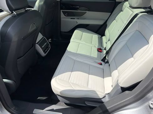 New 2026 Lincoln Nautilus Reserve AWD/4WD image 21