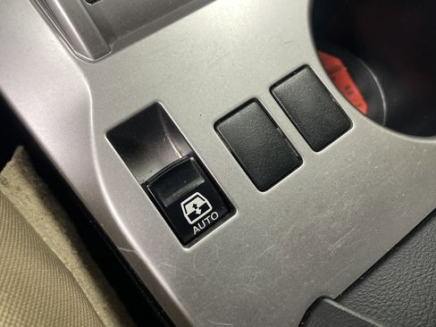 Used 2016 Toyota 4Runner SR5 image 28