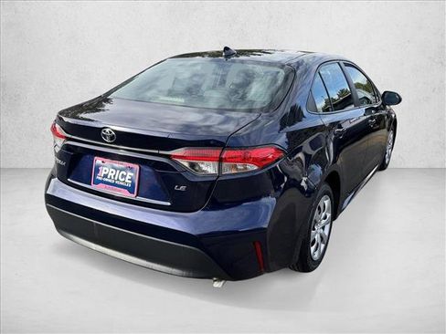 Used 2023 Toyota Corolla LE FWD image 5