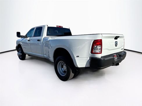 Used 2022 RAM 3500 Tradesman w/ Max Tow Package image 5