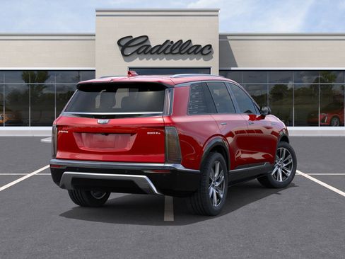 New 2026 Cadillac Vistiq Luxury w/ LPO, Floor Liner Package AWD/4WD image 4
