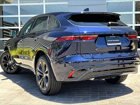 New 2026 Jaguar F-PACE R-Dynamic S image 3
