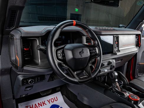 Used 2025 Ford Bronco Raptor AWD/4WD image 9