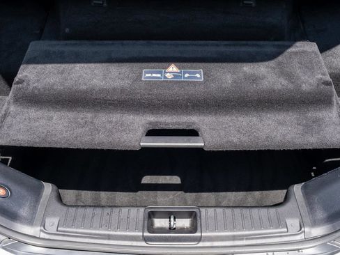 Used 2015 Mercedes-Benz SL 550 image 25