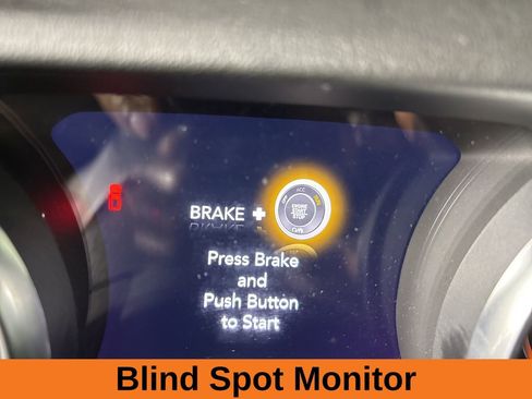 Used 2021 Jeep Gladiator Overland image 14