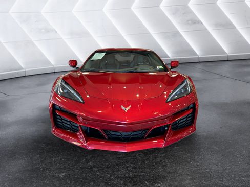 Used 2024 Chevrolet Corvette E-Ray w/ Chrome Exterior Badge Package image 11