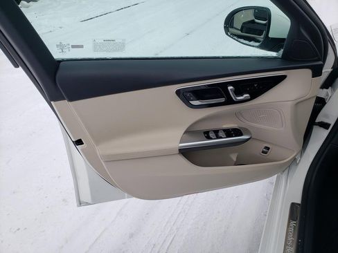 Used 2022 Mercedes-Benz C 300 4MATIC Sedan image 10