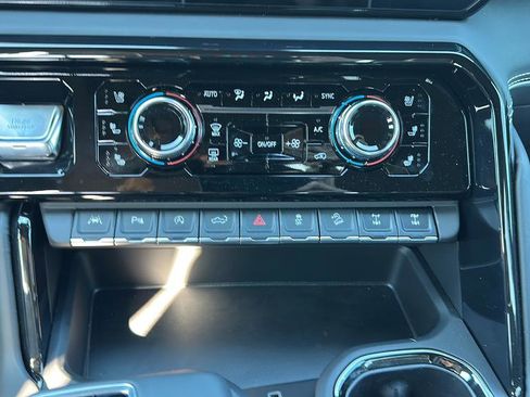 Used 2026 GMC Sierra 1500 AT4X w/ AT4X AEV Edition AWD/4WD image 14