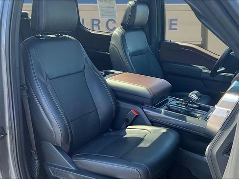 Used 2023 Ford F150 Lariat w/ Equipment Group 502A High image 31