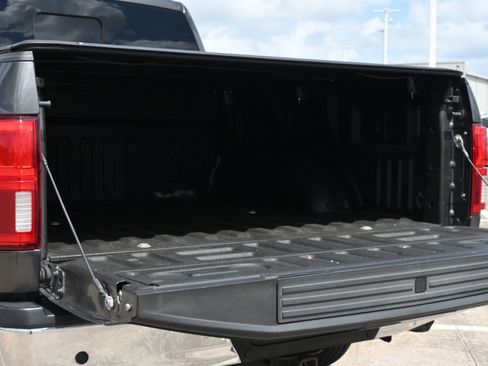 Used 2020 Ford F150 Lariat w/ Equipment Group 501A Mid RWD image 23