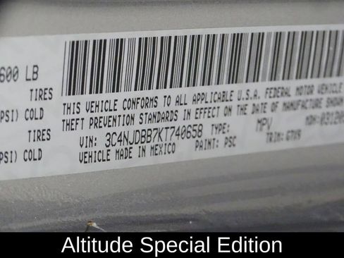 Used 2019 Jeep Compass Altitude image 18