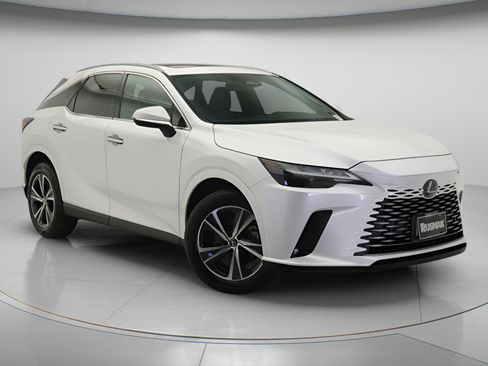 Used 2024 Lexus RX 350 FWD w/ Technology Package image 32
