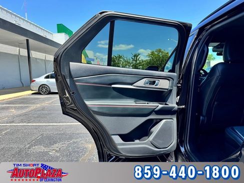 Used 2025 Ford Explorer ST-Line w/ ST-Line Street Pack AWD/4WD image 54