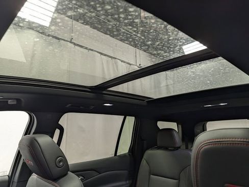 New 2026 Chevrolet Traverse Z71 image 11