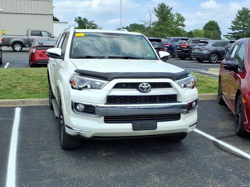 Used 2017 Toyota 4Runner Limited AWD/4WD image 6