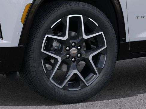 New 2026 Chevrolet Traverse High Country AWD/4WD image 9