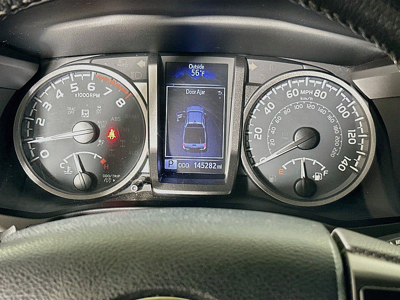 Used 2020 Toyota Tacoma TRD Off-Road AWD/4WD image 13