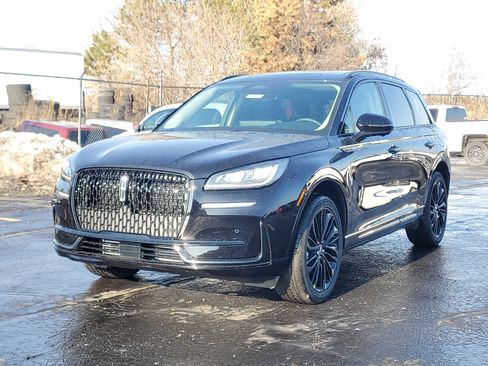 New 2026 Lincoln Corsair Premiere image 2