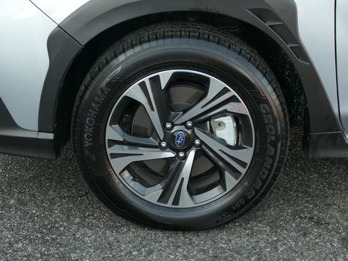 Certified 2025 Subaru Crosstrek 2.0i Premium image 10