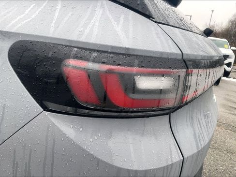 Certified 2022 Volkswagen ID.4 Pro image 30