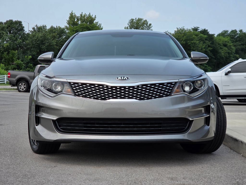 Used 2017 Kia Optima EX FWD image 3