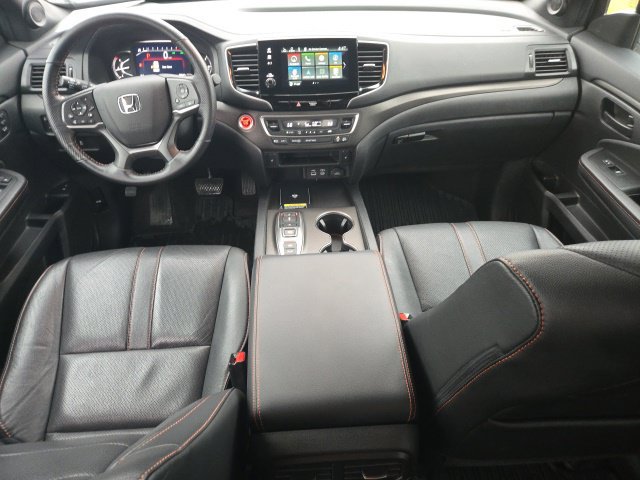 Used 2024 Honda Passport TrailSport image 15