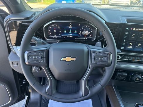 New 2025 Chevrolet Silverado 1500 High Country w/ Technology Package image 12