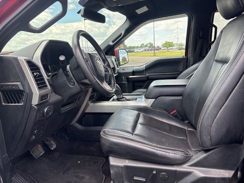 Used 2019 Ford F150 Lariat w/ Equipment Group 502A Luxury AWD/4WD image 10