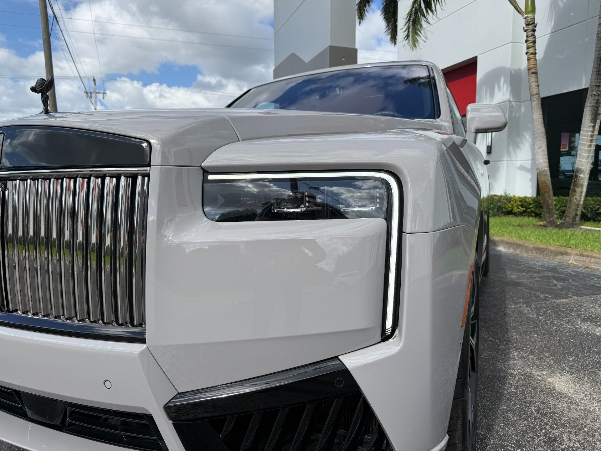 Used 2026 Rolls-Royce Cullinan Black Badge AWD/4WD image 10