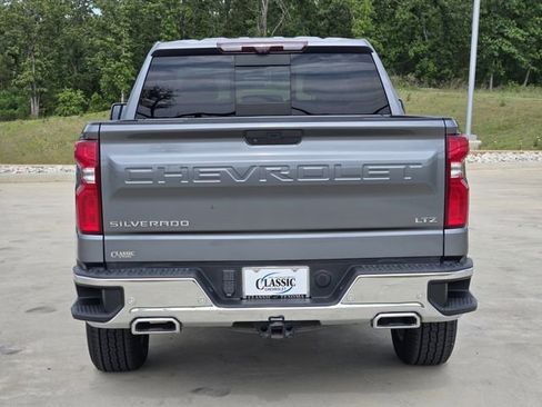 Used 2021 Chevrolet Silverado 1500 LTZ w/ LTZ Premium Texas Edition AWD/4WD image 7